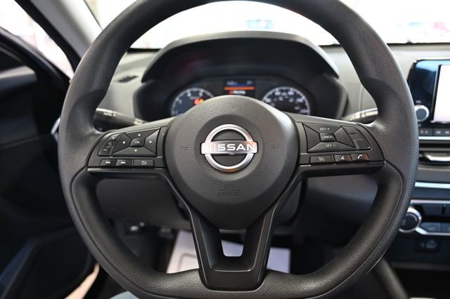 Used 2024 Nissan Altima 2.5 S image 22