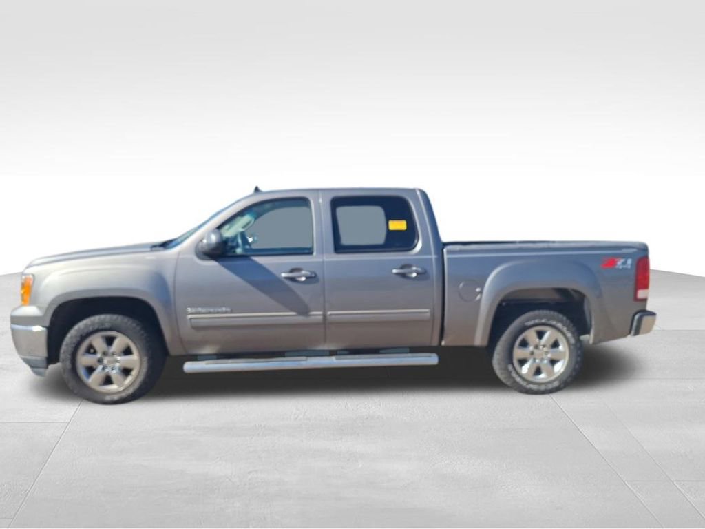 Used 2013 GMC Sierra 1500 SLT w/ Suspension Package, Off-Road image 18