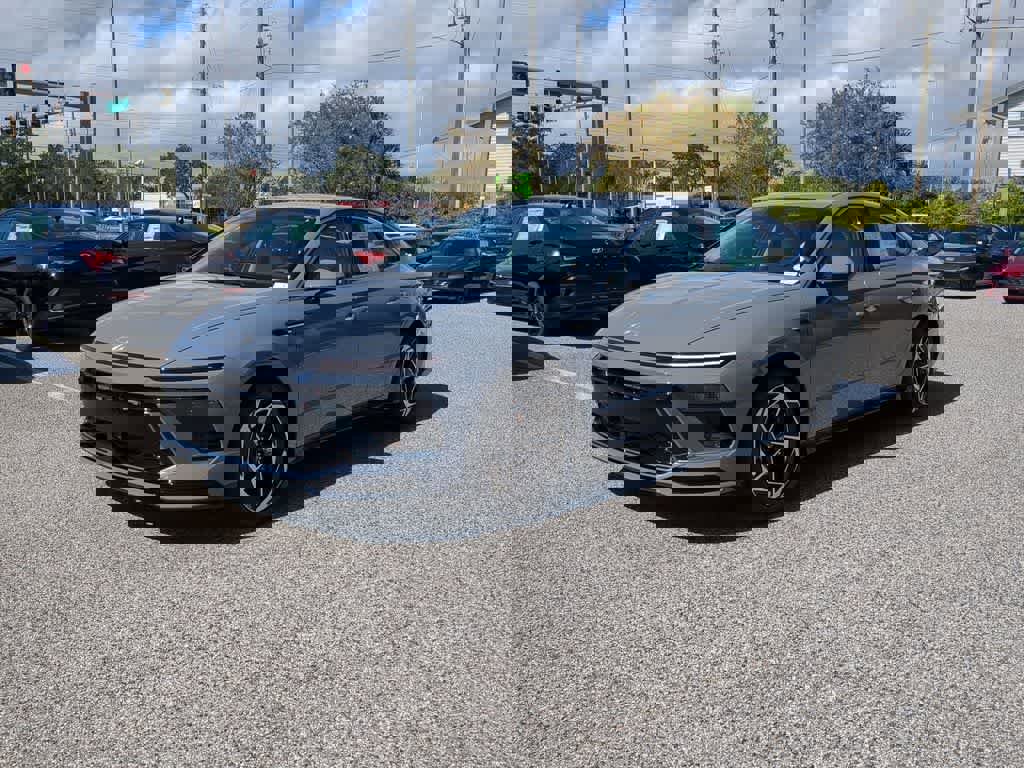 New 2026 Hyundai Sonata SEL image 2