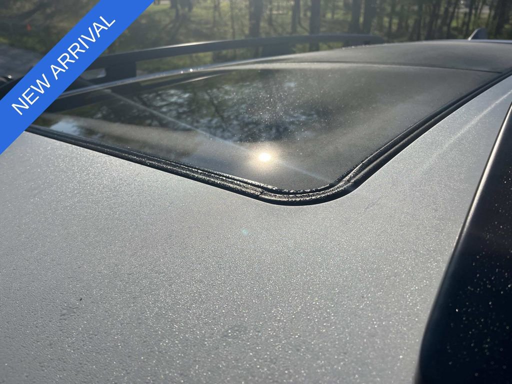 Used 2023 Subaru Ascent Limited w/ Technology Package image 10