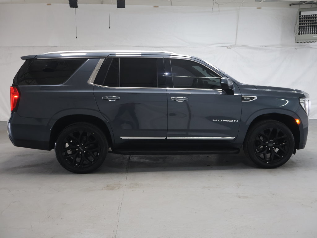 Used 2021 GMC Yukon SLT AWD/4WD image 8