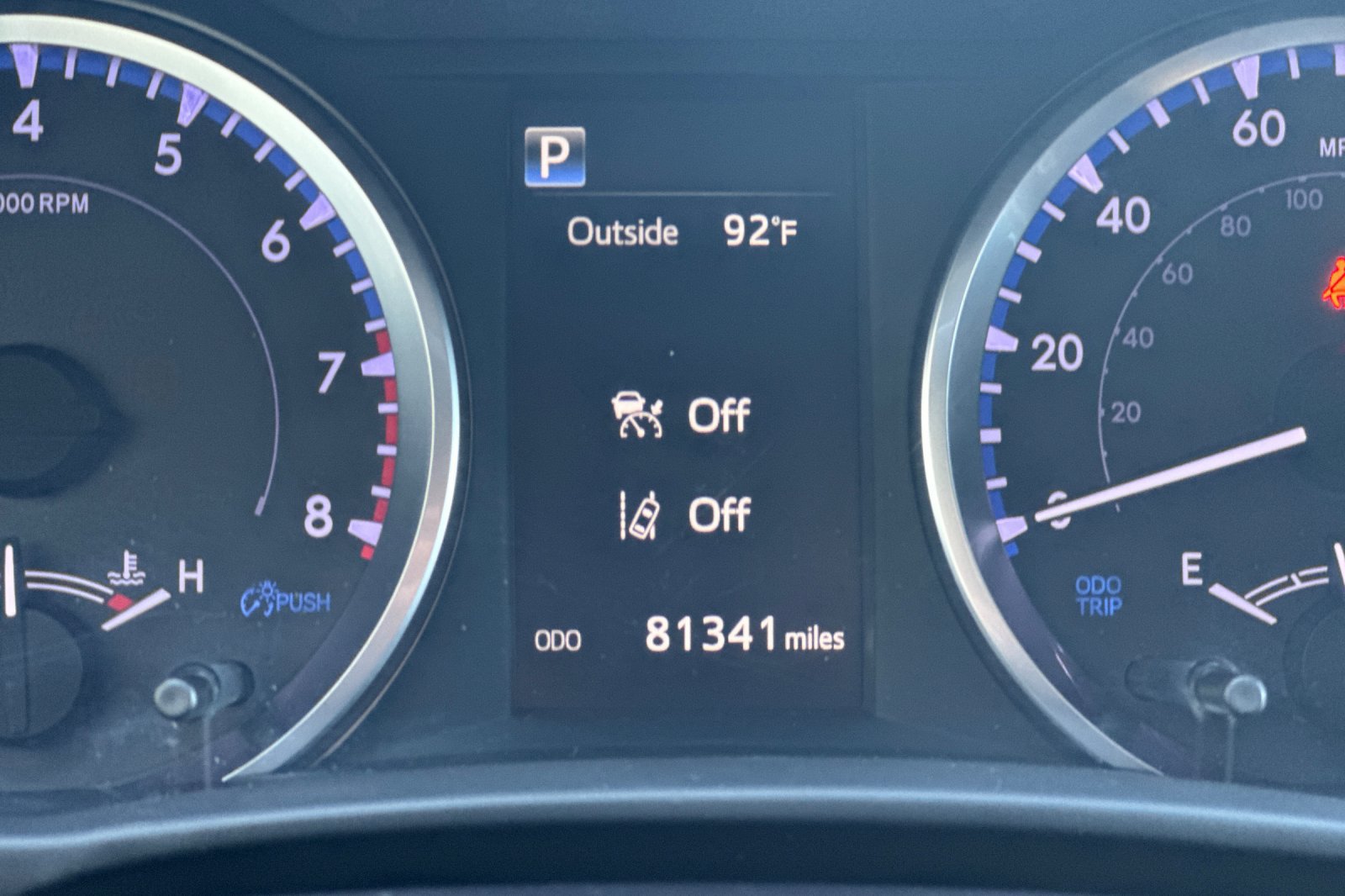 Used 2019 Toyota Highlander LE FWD image 25