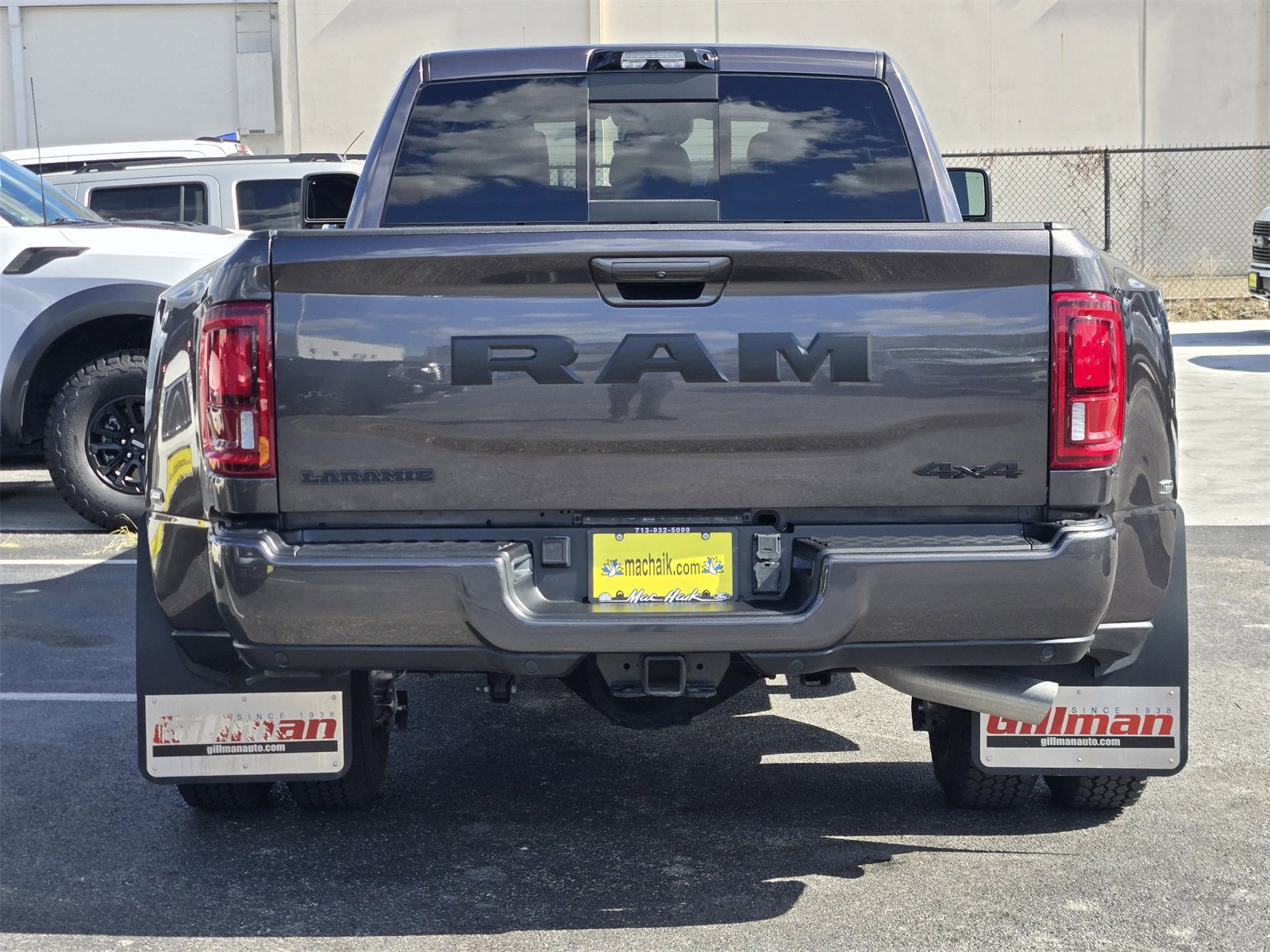 Used 2025 RAM 3500 Laramie image 6