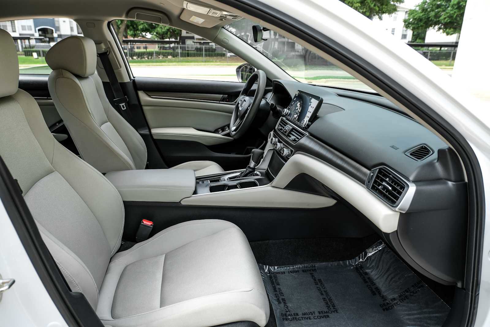 Used 2018 Honda Accord LX image 33