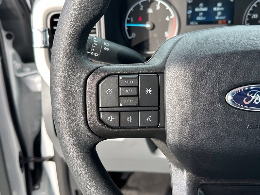 New 2026 Ford F550 4x4 Regular Cab Super Duty image 10