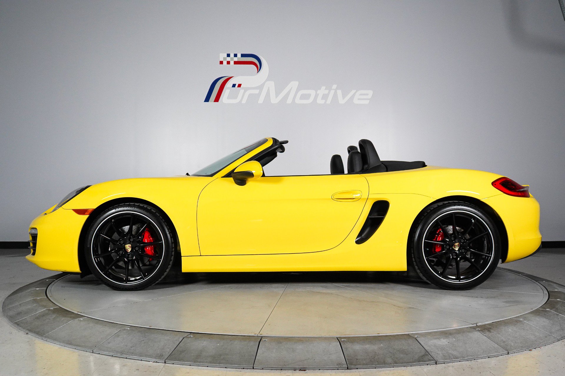 Used 2015 Porsche Boxster S RWD image 4