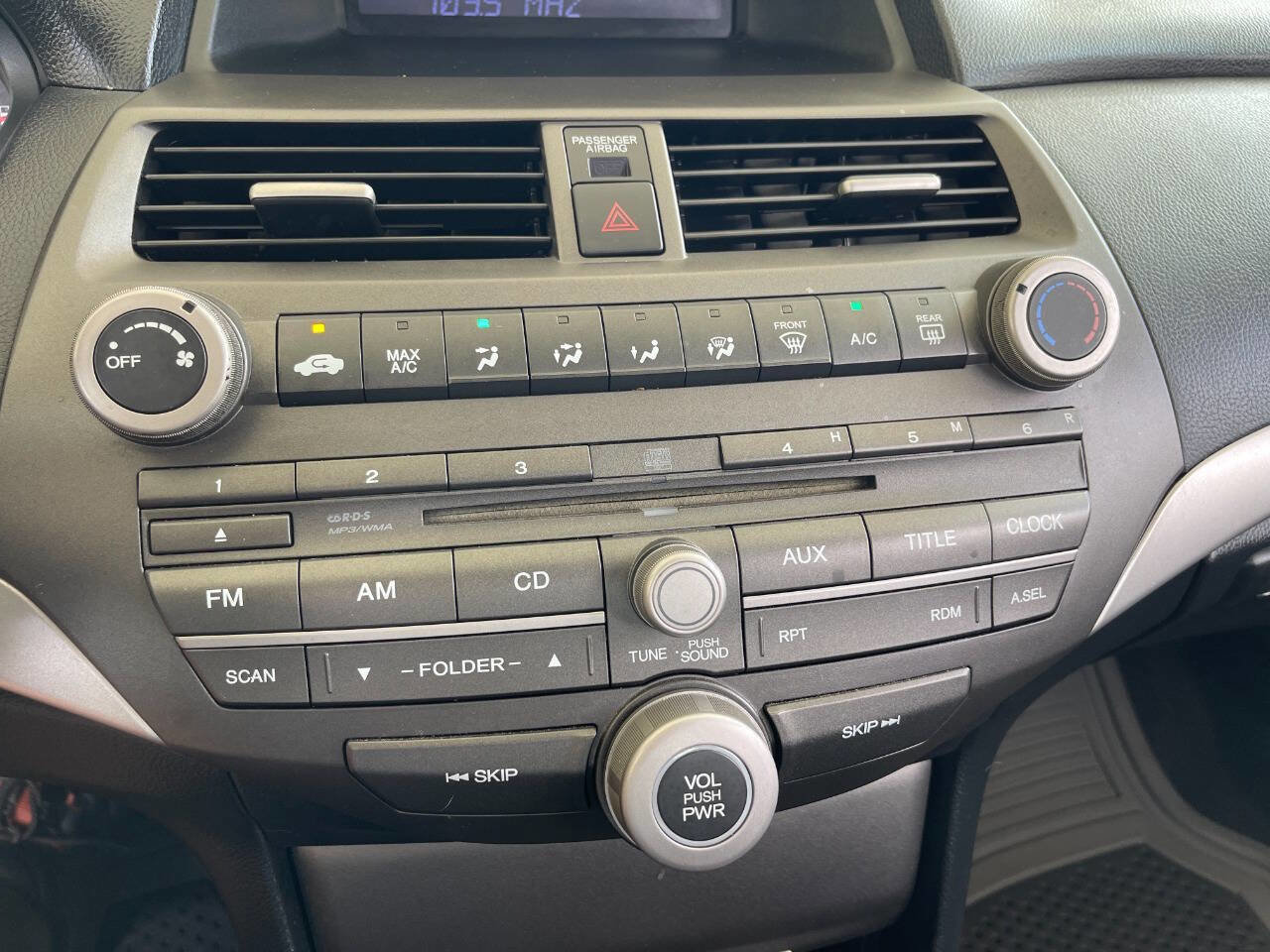 Used 2011 Honda Accord SE image 34