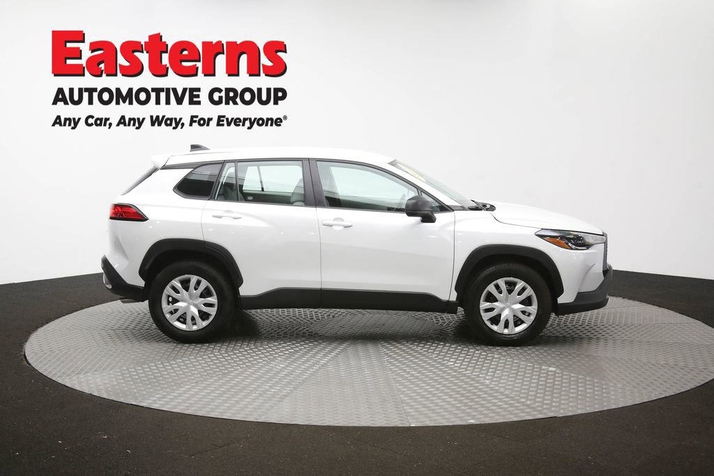 Used 2024 Toyota Corolla Cross L AWD/4WD image 44