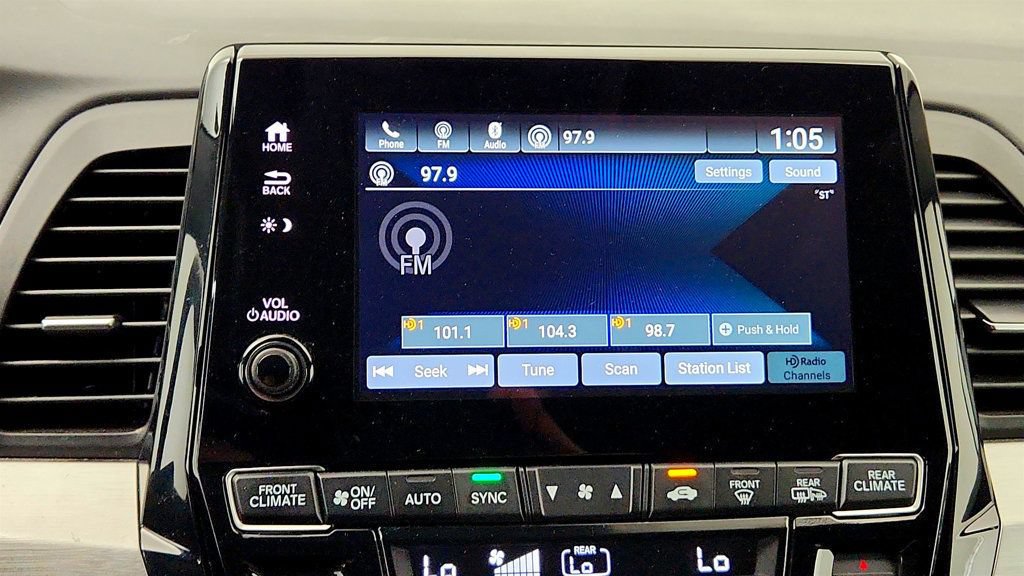 Used 2023 Honda Odyssey EX-L image 18