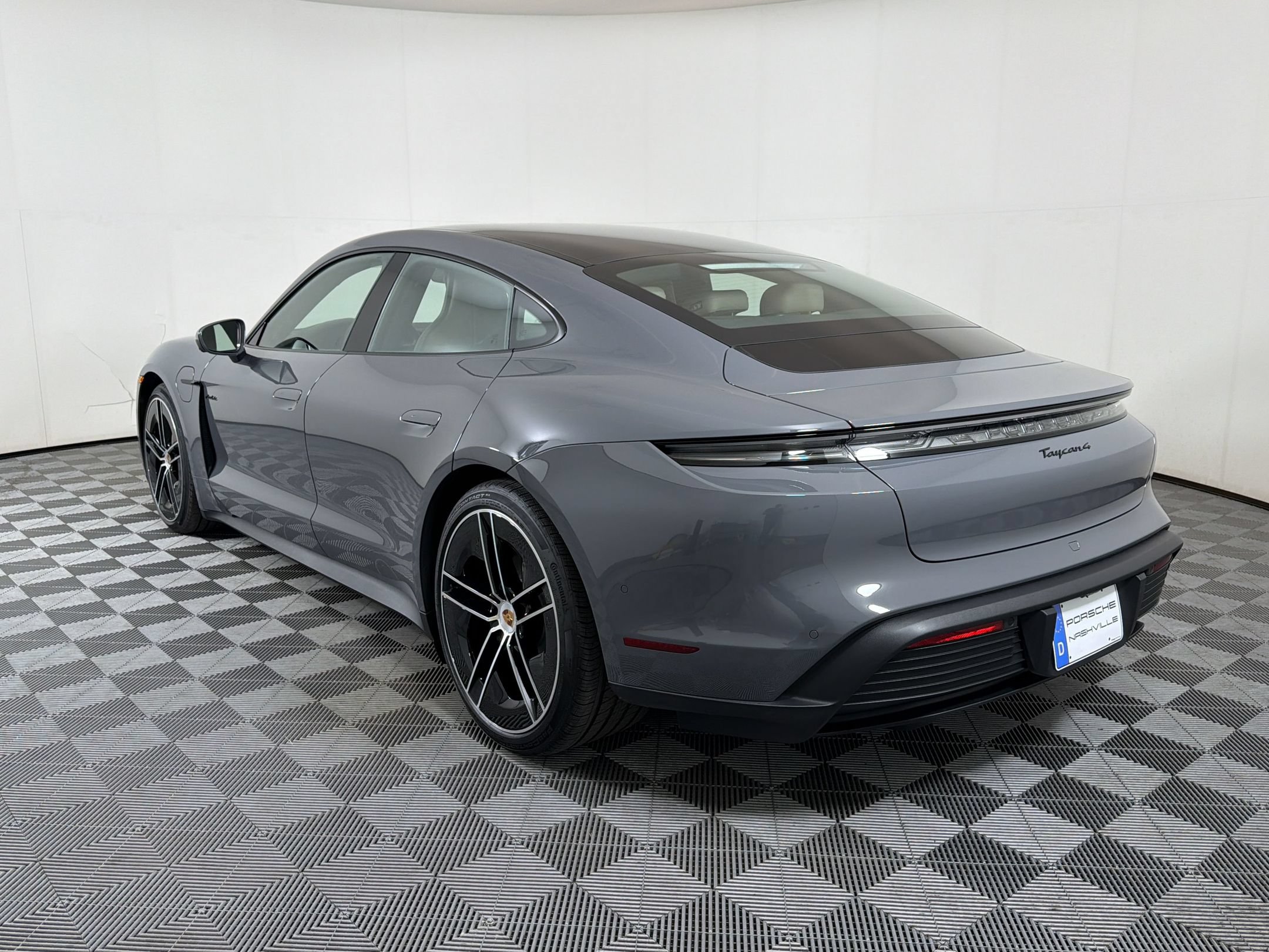 New 2026 Porsche Taycan AWD/4WD image 3