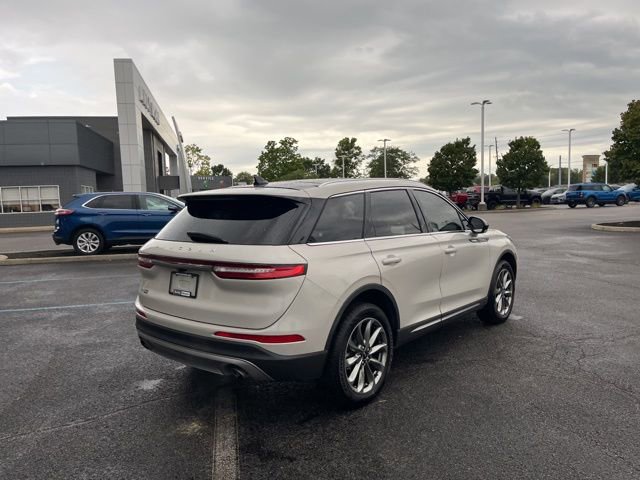 Used 2021 Lincoln Corsair AWD w/ Premium Package image 8