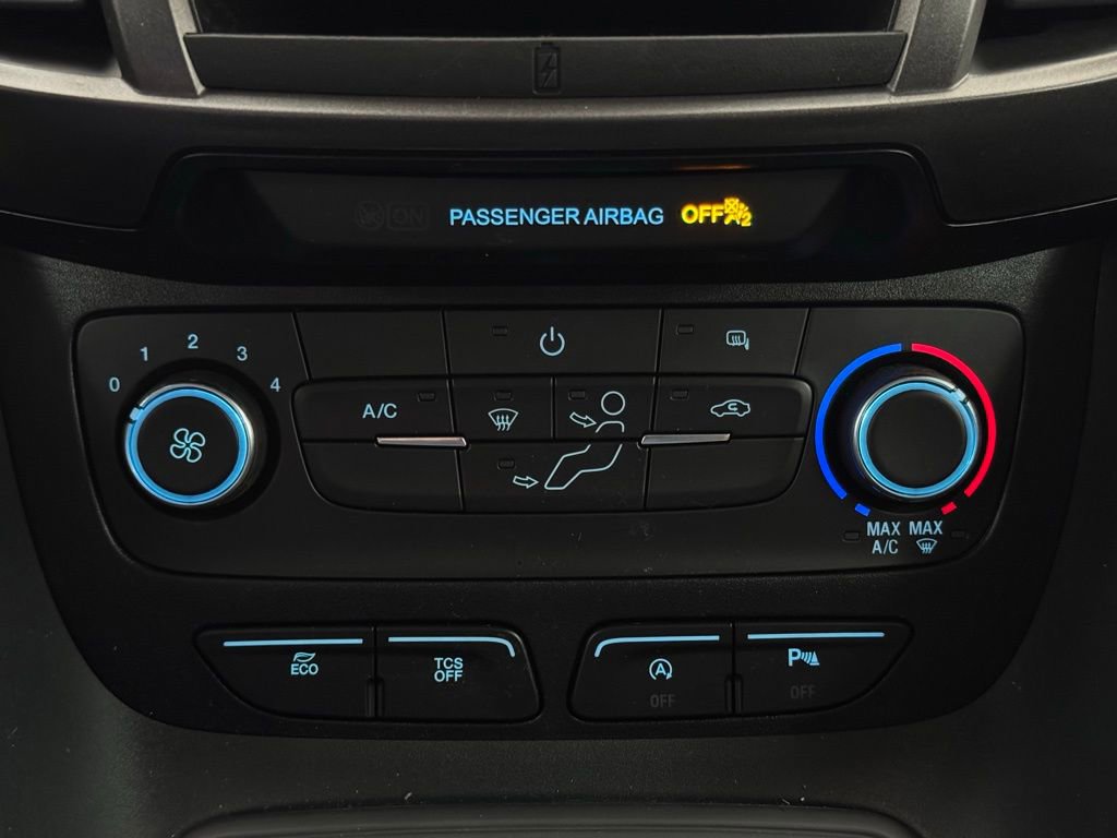 Used 2022 Ford Transit Connect XLT image 24