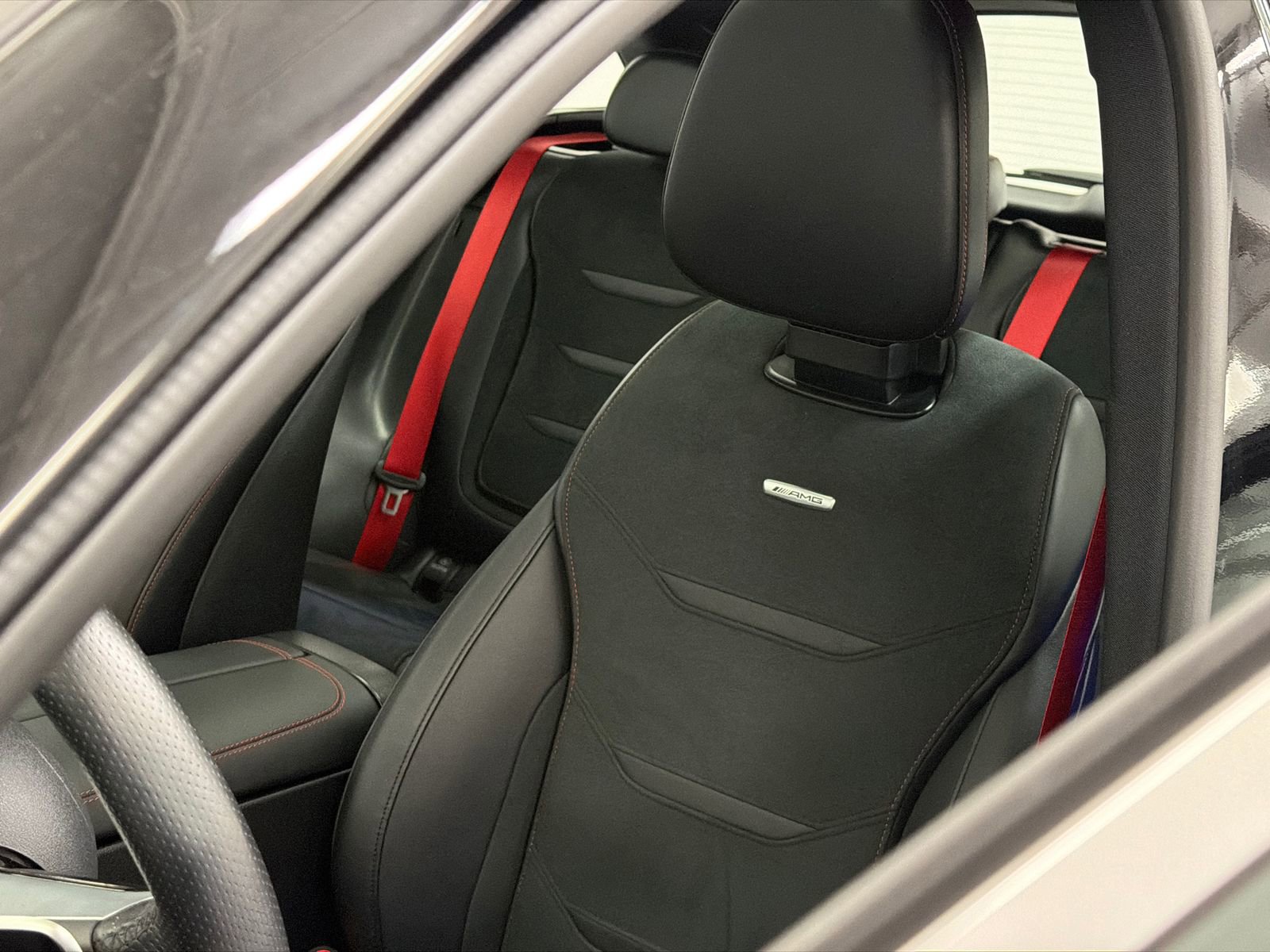 Used 2025 Mercedes-Benz GLC 43 AMG 4MATIC image 20