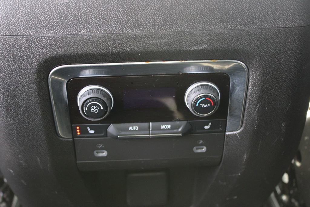 Used 2024 Chevrolet Tahoe Premier image 18