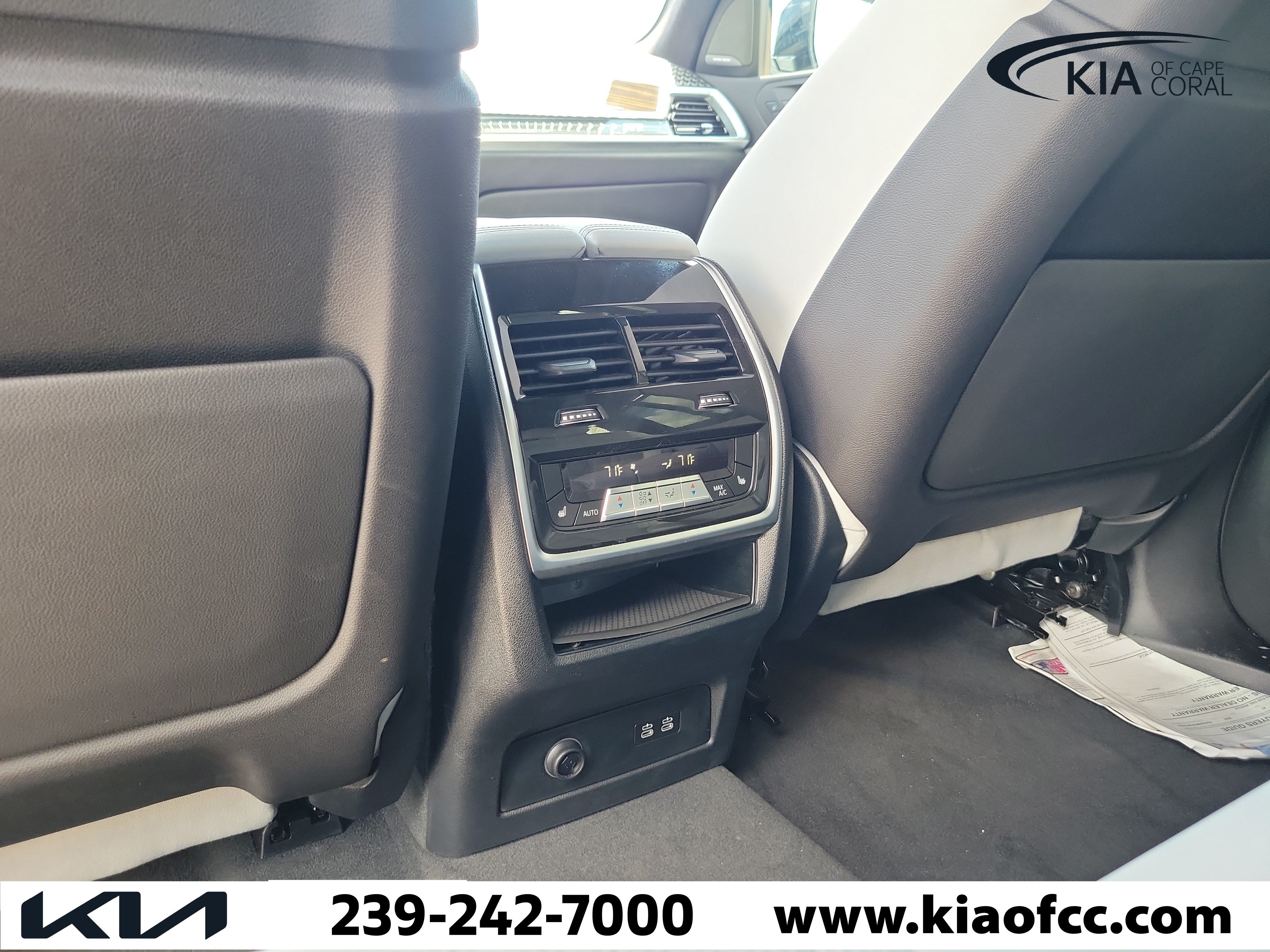 Used 2023 BMW X7 xDrive40i w/ Executive Package AWD/4WD image 17