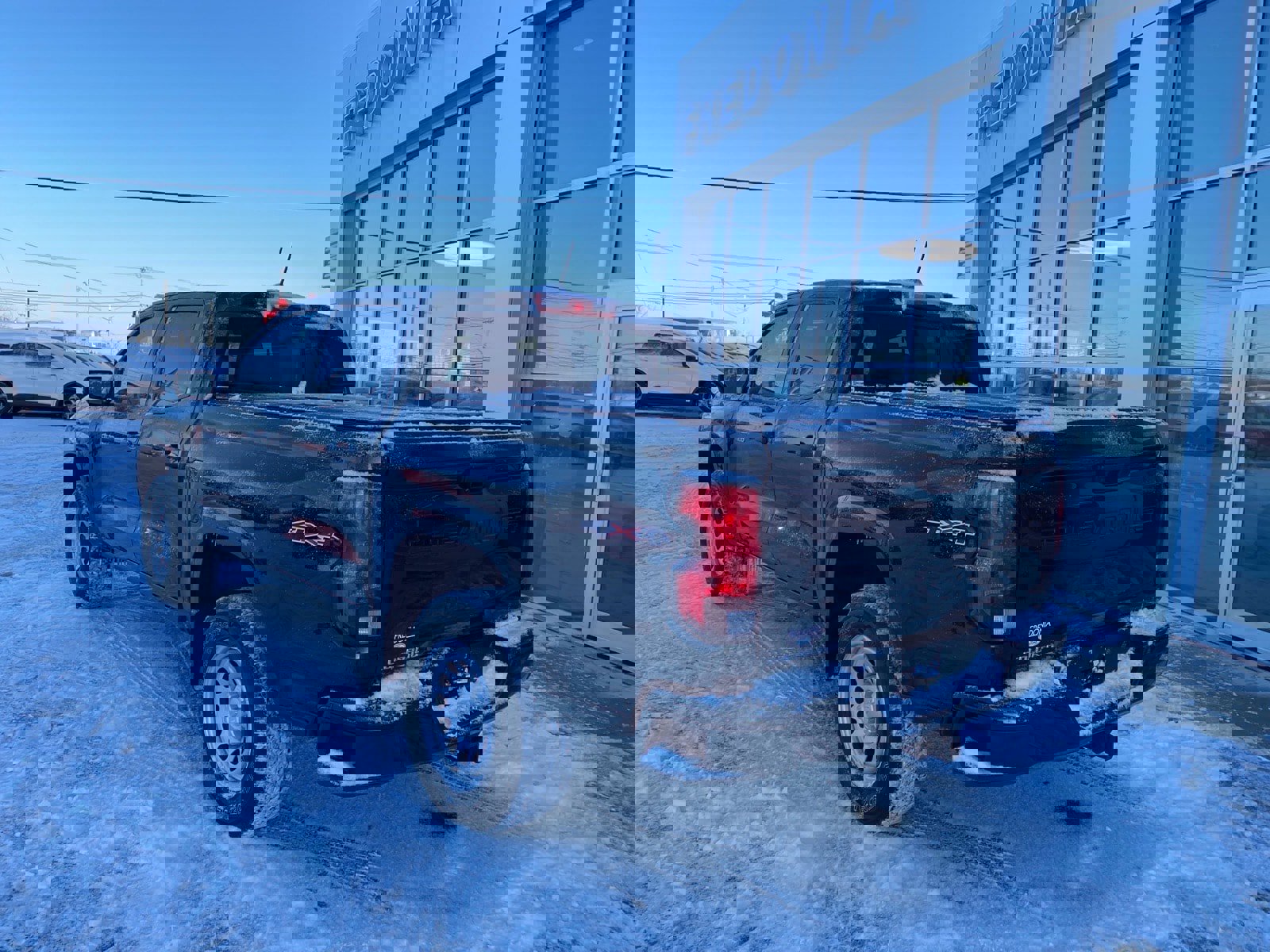 Used 2023 Chevrolet Colorado W/T w/ WT Convenience Package II image 2