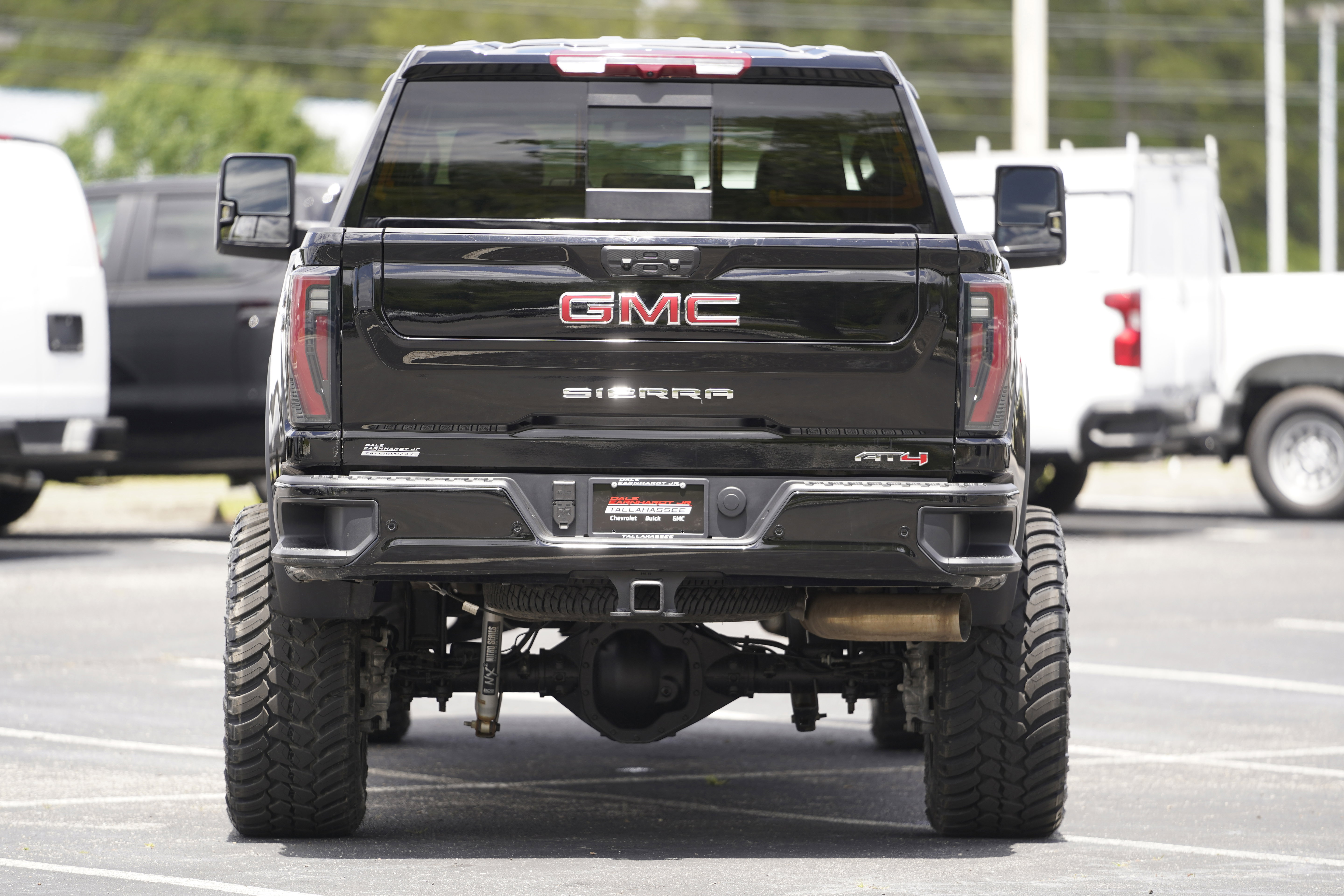 Used 2026 GMC Sierra 2500 AT4 AWD/4WD image 47