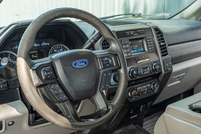 Used 2018 Ford F250 XL w/ Power Equipment Group AWD/4WD image 24