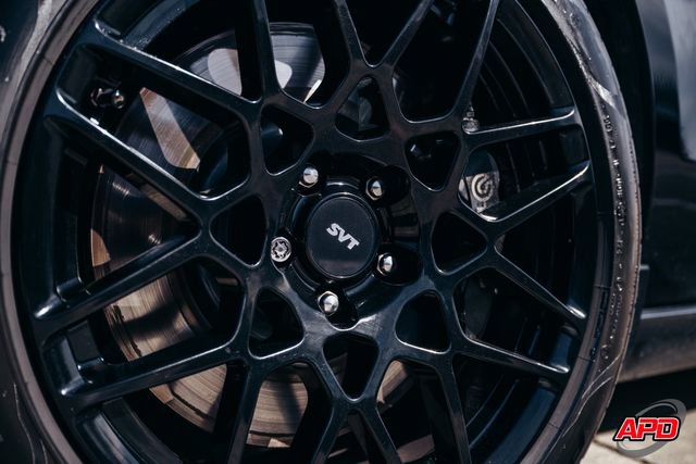 Used 2013 Ford Mustang Shelby GT500 RWD image 4