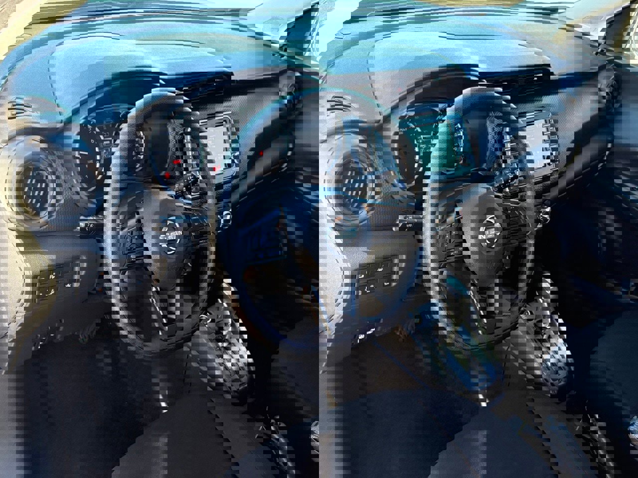 Certified 2024 Nissan Kicks S image 15