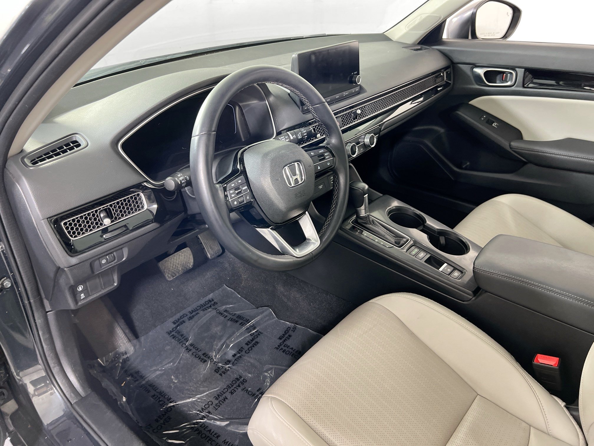 Used 2023 Honda Civic EX-L image 9