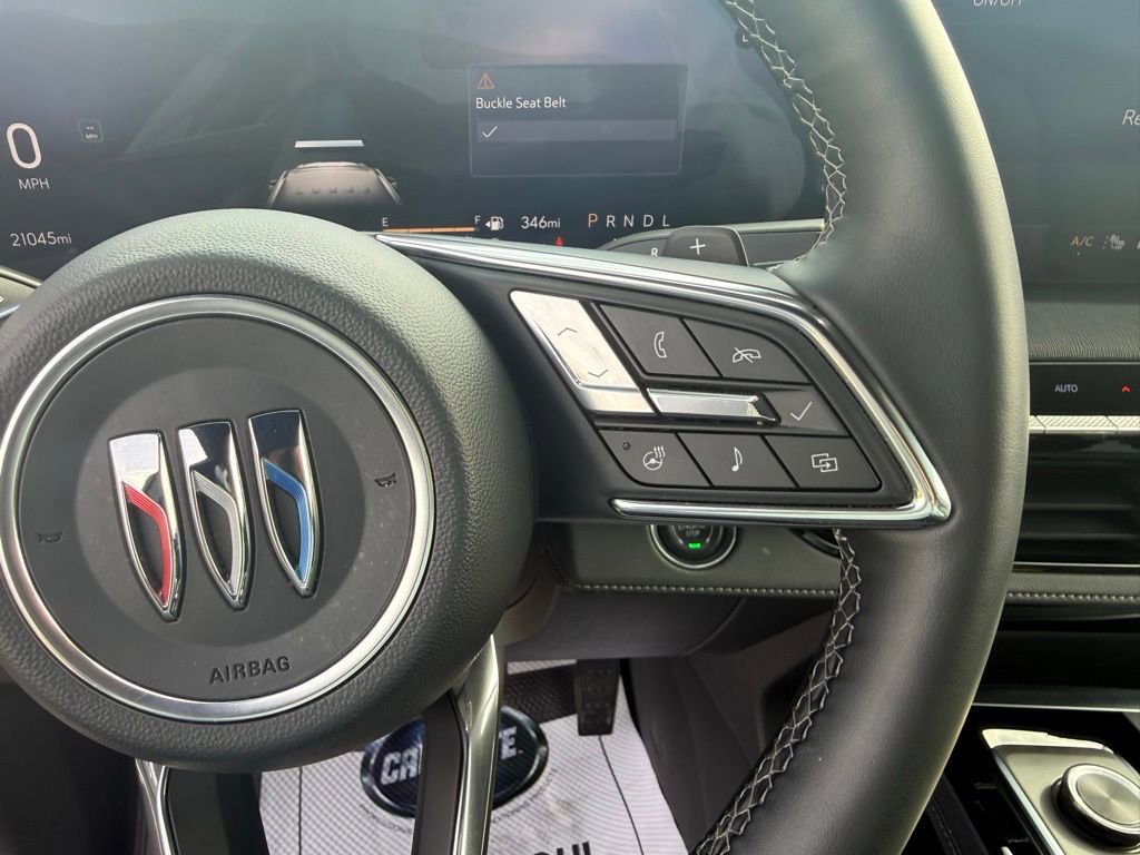 Used 2025 Buick Enclave Sport Touring image 33