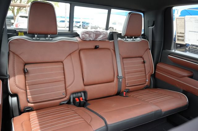 New 2026 GMC Sierra 2500 Denali Ultimate AWD/4WD image 10