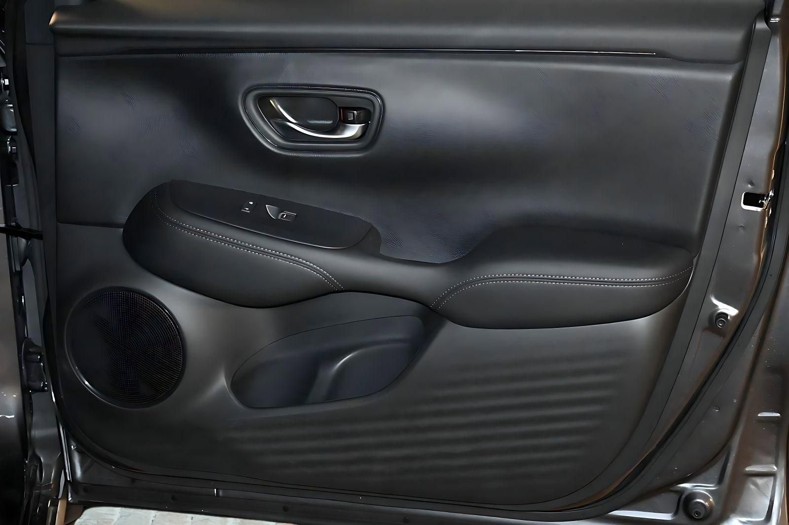 New 2026 Honda HR-V EX-L image 13