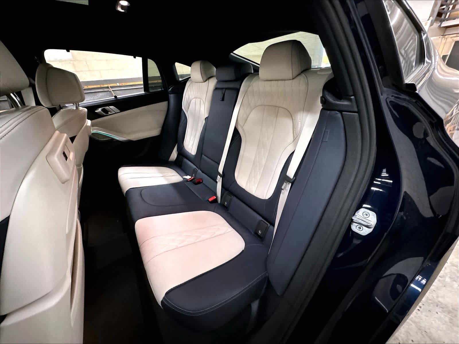 Used 2023 BMW X6 M50i w/ Executive Package AWD/4WD image 28
