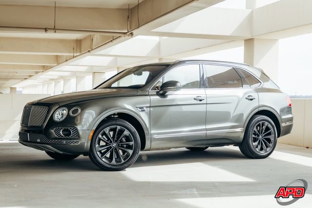 Used 2017 Bentley Bentayga image 42