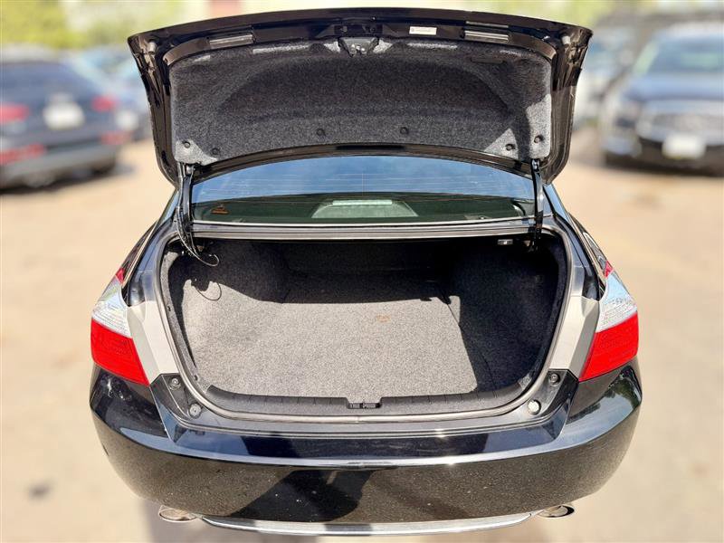 Used 2013 Honda Accord Sport image 8