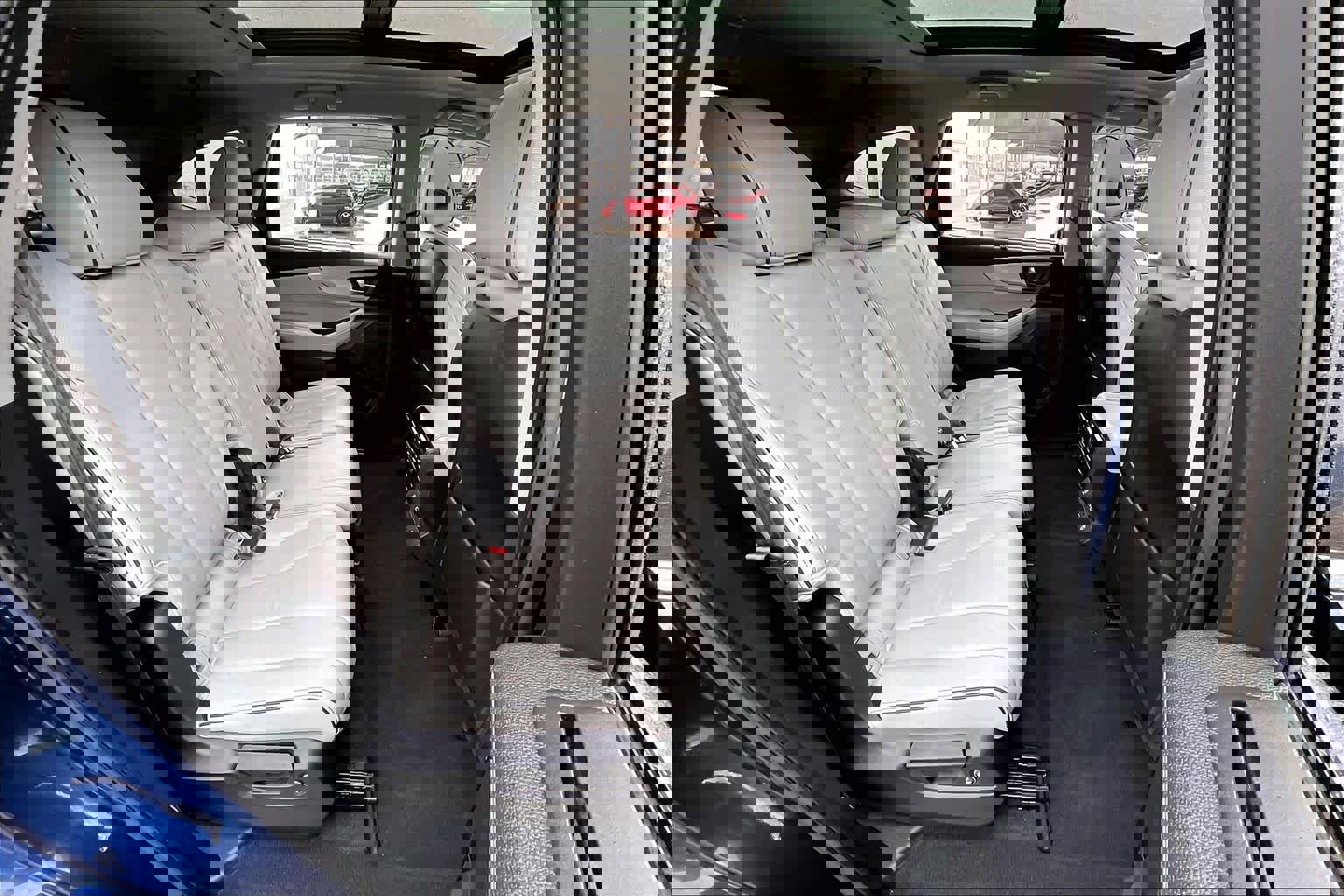 Used 2023 Acura MDX SH-AWD w/ Advance Package image 19