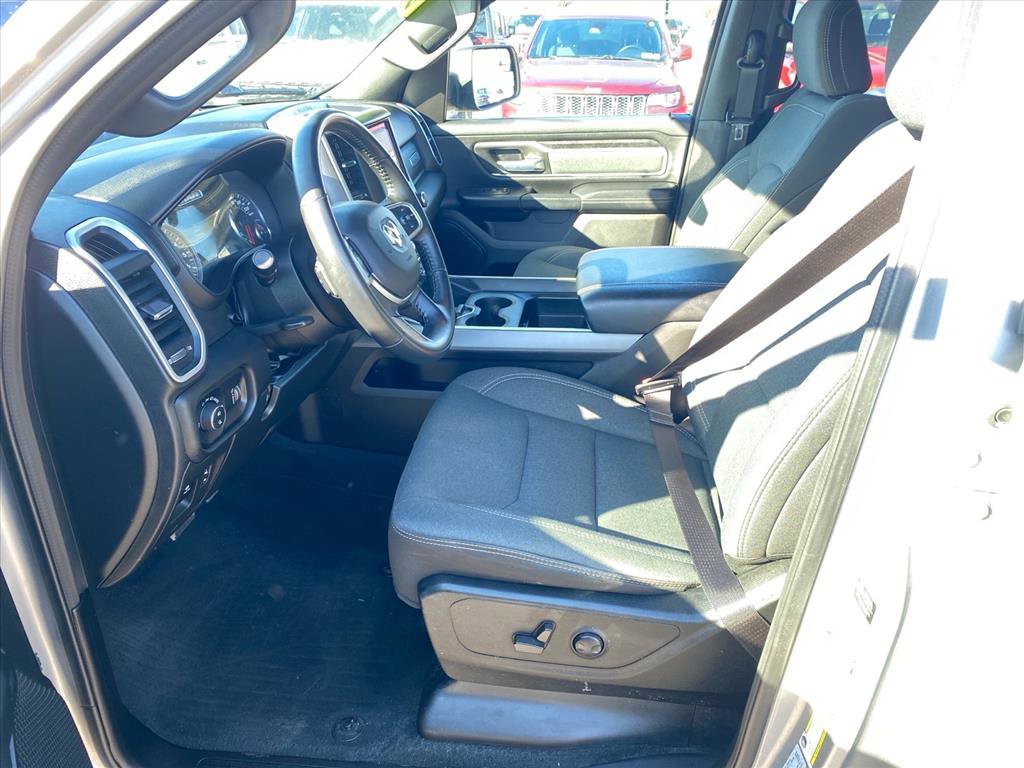 Used 2022 RAM 1500 Big Horn AWD/4WD image 9