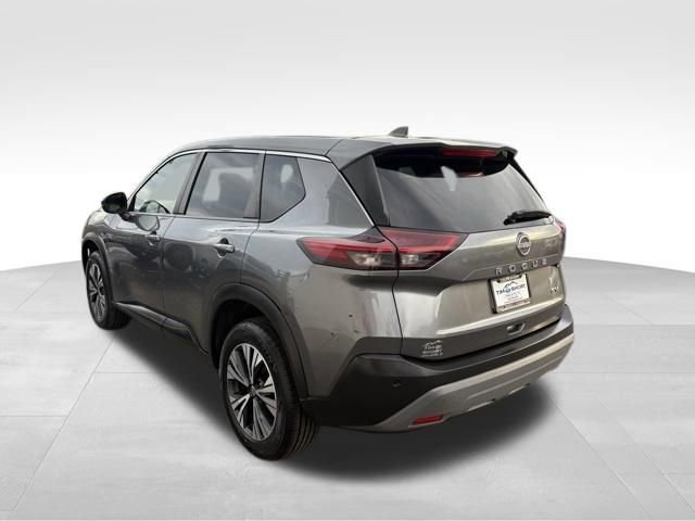 Used 2022 Nissan Rogue SV image 11