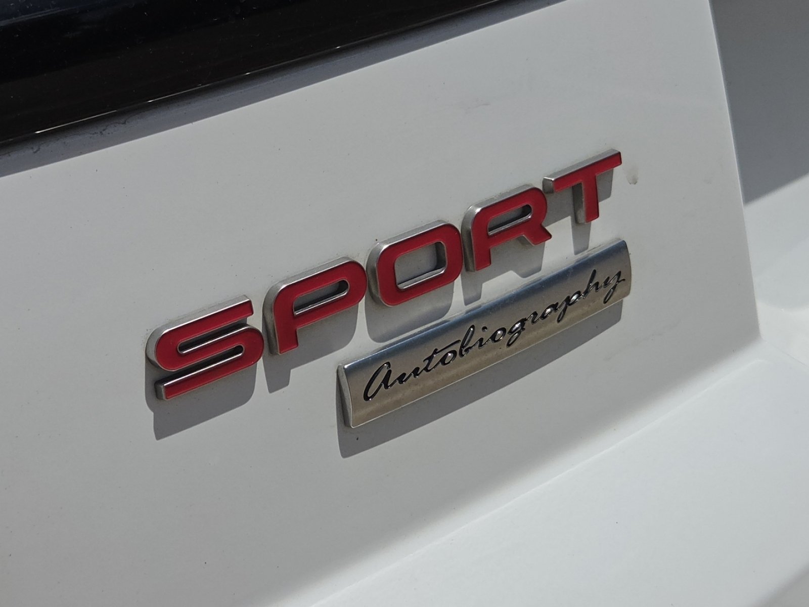 Used 2017 Land Rover Range Rover Sport Autobiography AWD/4WD image 16