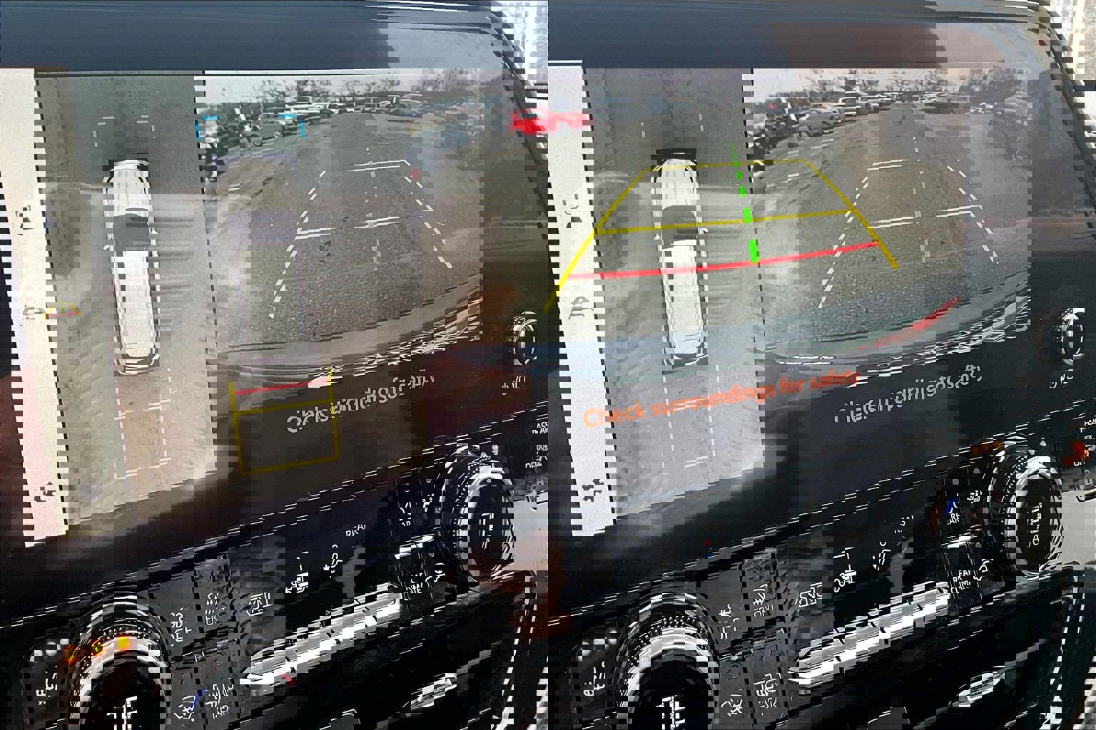 Used 2023 Toyota Highlander Limited image 20