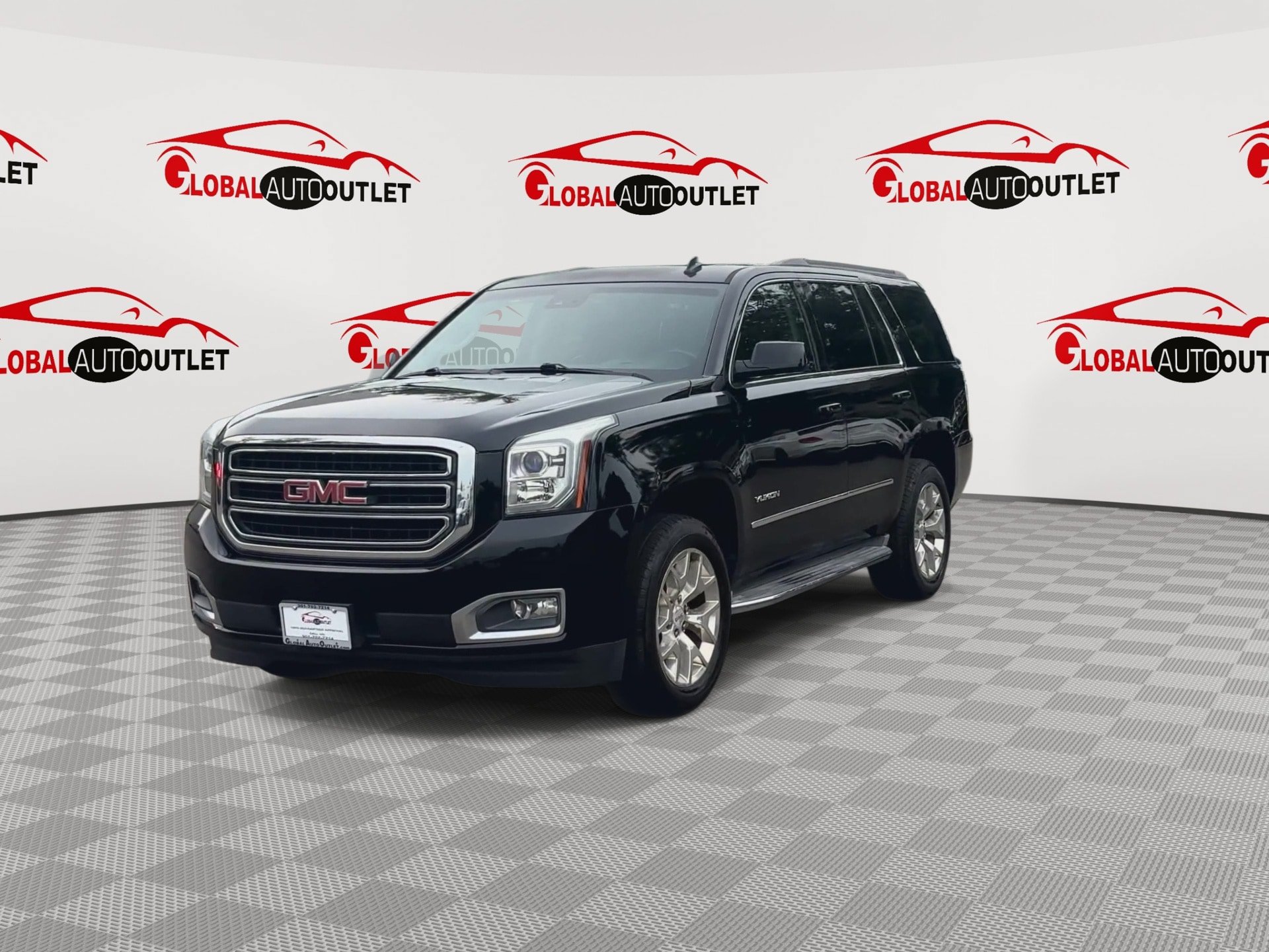 Used 2015 GMC Yukon SLT w/ Open Road Package AWD/4WD image 4