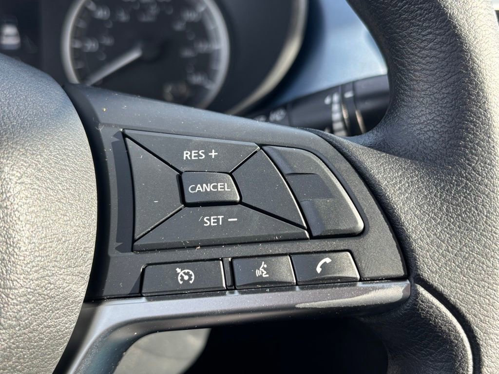 Used 2025 Nissan Versa SV w/ Trunk Package image 19