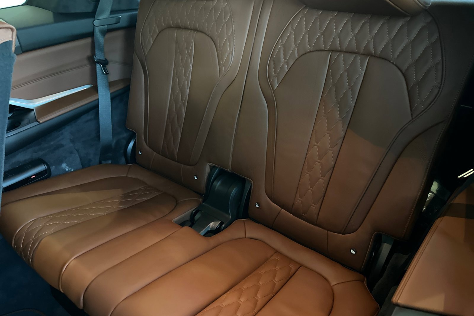 New 2026 BMW ALPINA XB7 image 12