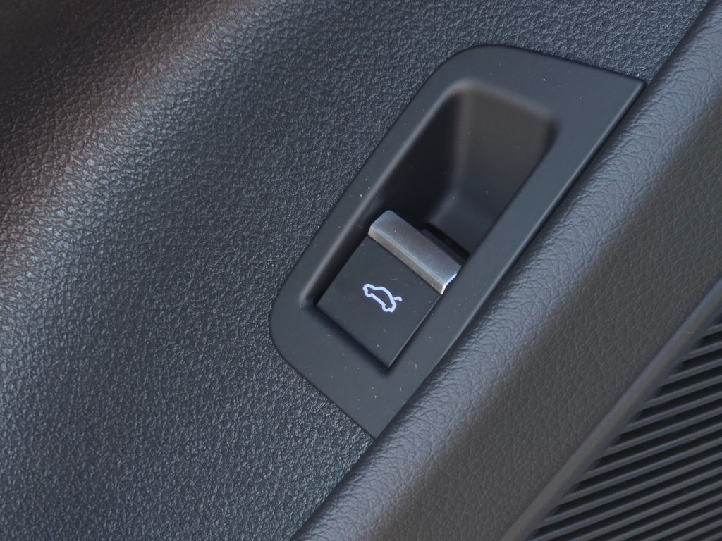 New 2026 Audi Q8 Premium Plus AWD/4WD image 36