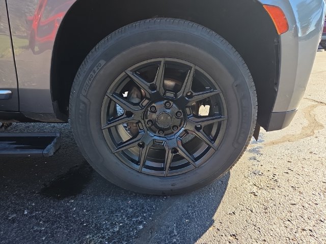Used 2022 GMC Yukon XL Denali AWD/4WD image 8