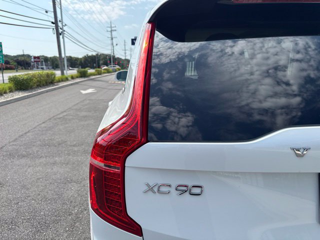 Certified 2024 Volvo XC90 B5 Core w/ Protection Package Premier AWD/4WD image 10