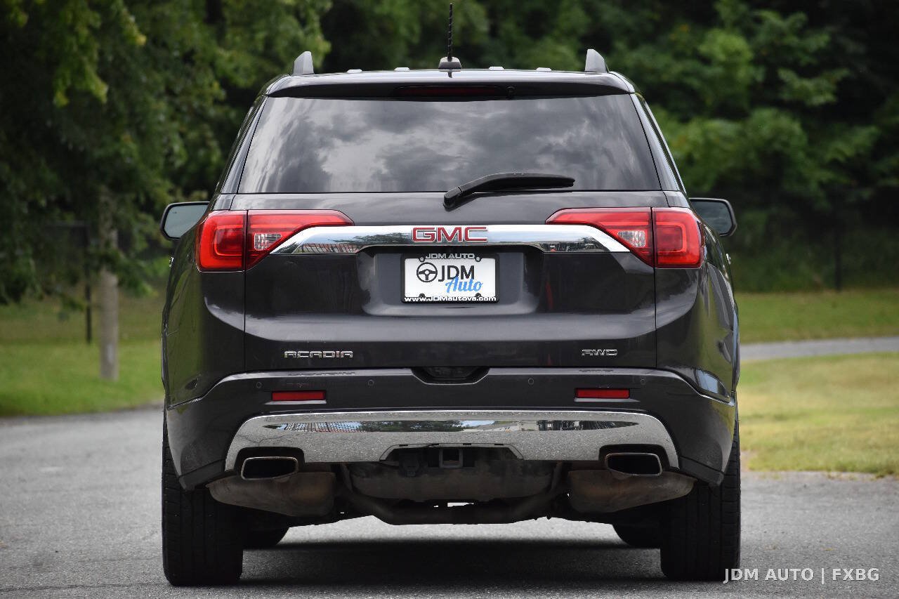 Used 2018 GMC Acadia Denali w/ Technology Package AWD/4WD image 6