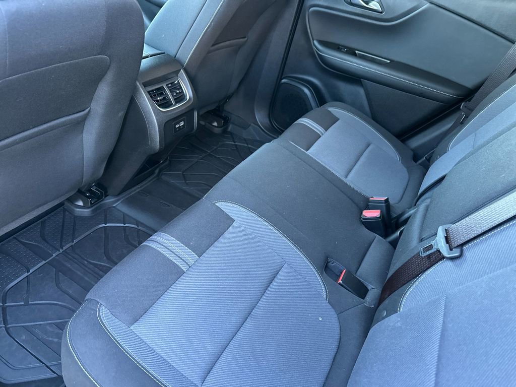 Used 2025 Chevrolet Blazer LT w/ Driver Confidence Package FWD image 11