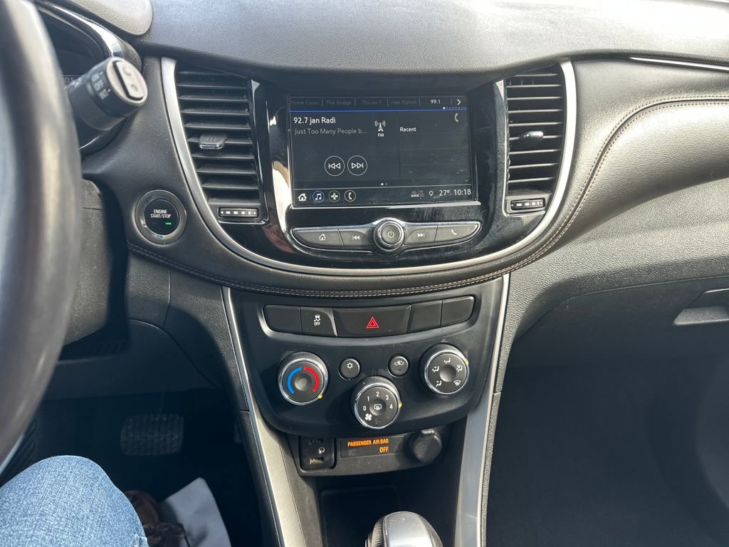 Used 2018 Chevrolet Trax LT w/ LT Convenience Package image 22