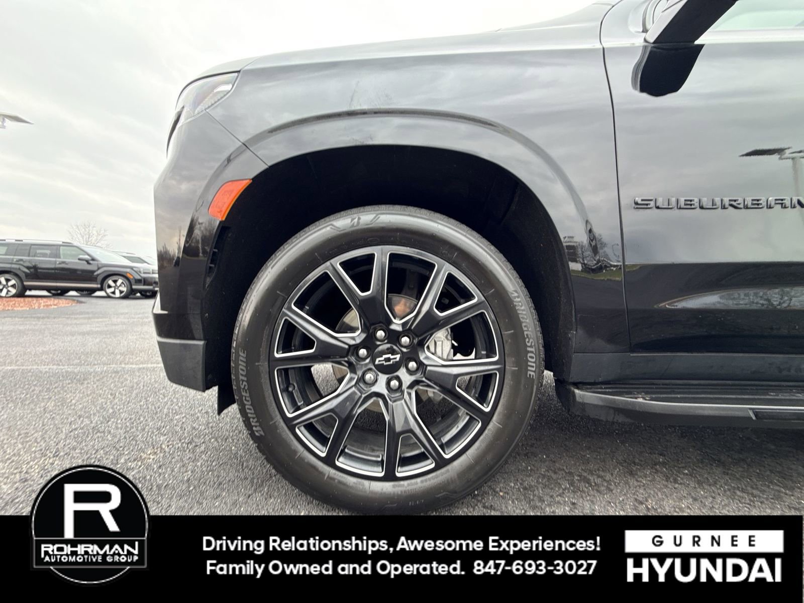 Used 2024 Chevrolet Suburban RST w/ Luxury Package image 12