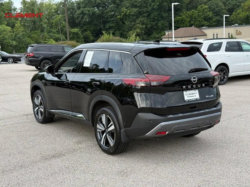 Used 2023 Nissan Rogue SL w/ SL Premium Package AWD/4WD image 3
