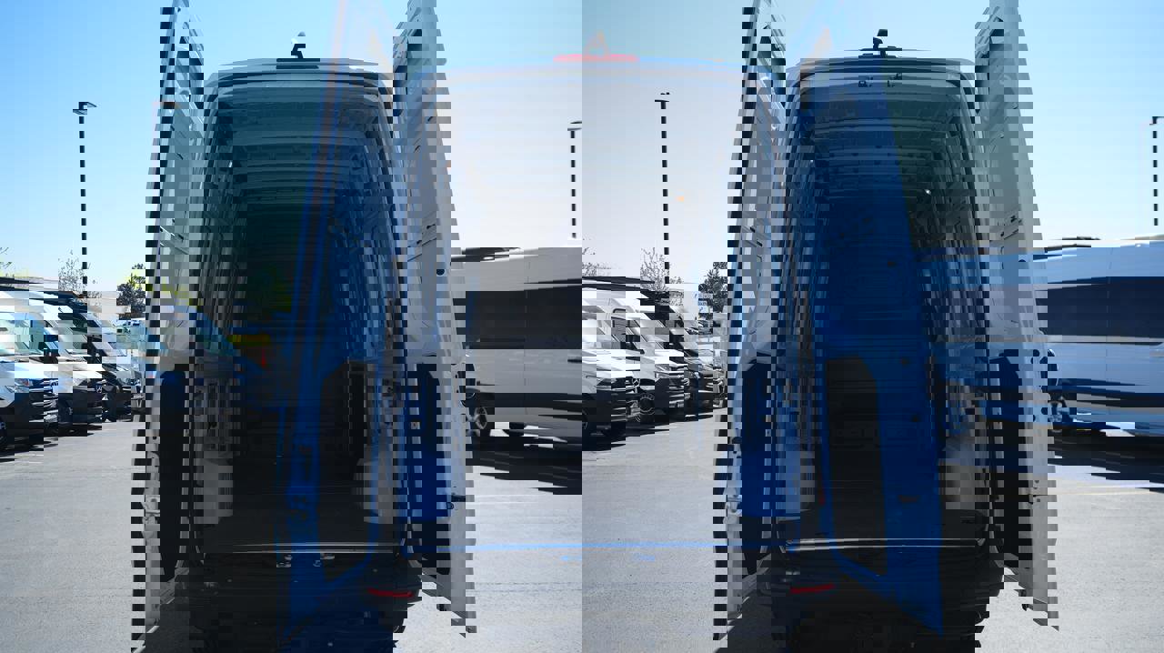 Used 2024 Mercedes-Benz Sprinter 144 Cargo image 7