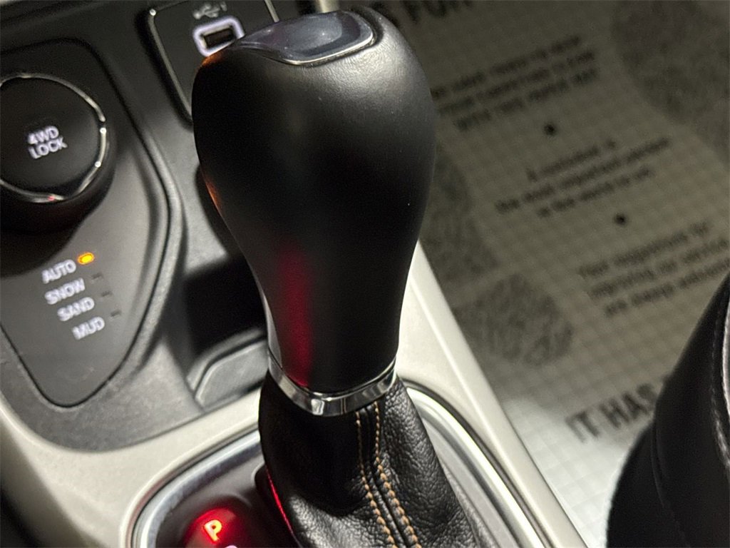 Used 2021 Jeep Compass Latitude w/ Convenience Group image 16