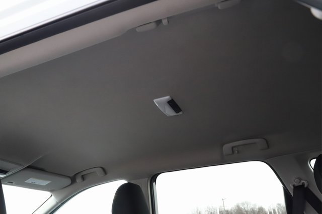 Used 2023 Nissan Rogue S image 20